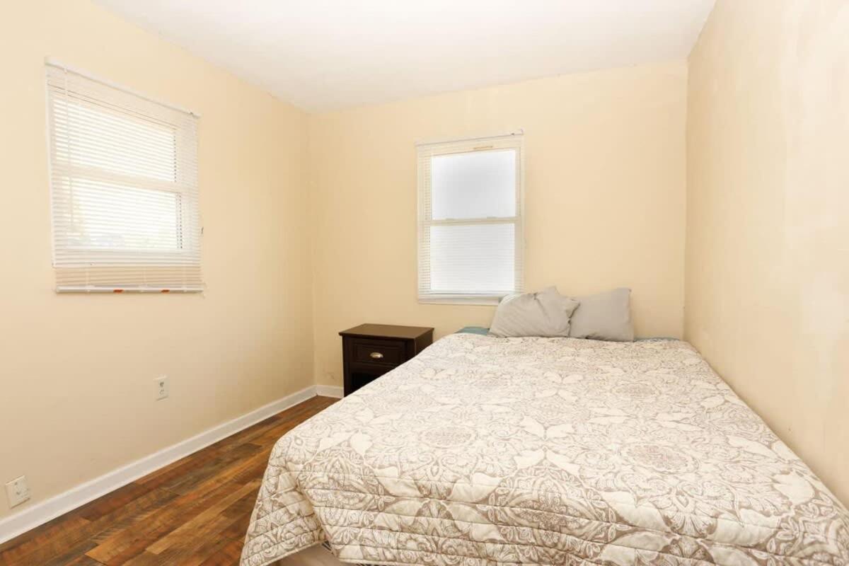 Cozy Retreat For Your Upcoming Trip Knoxville Exterior photo