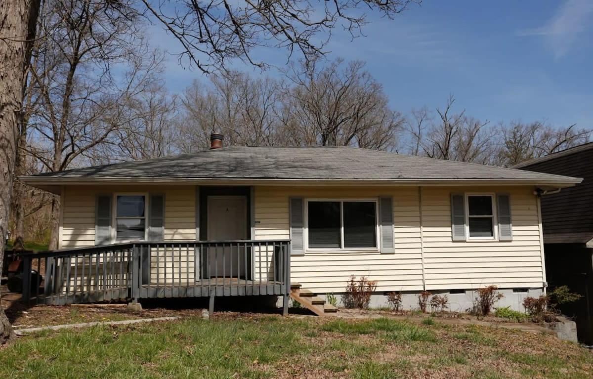 Cozy Retreat For Your Upcoming Trip Knoxville Exterior photo